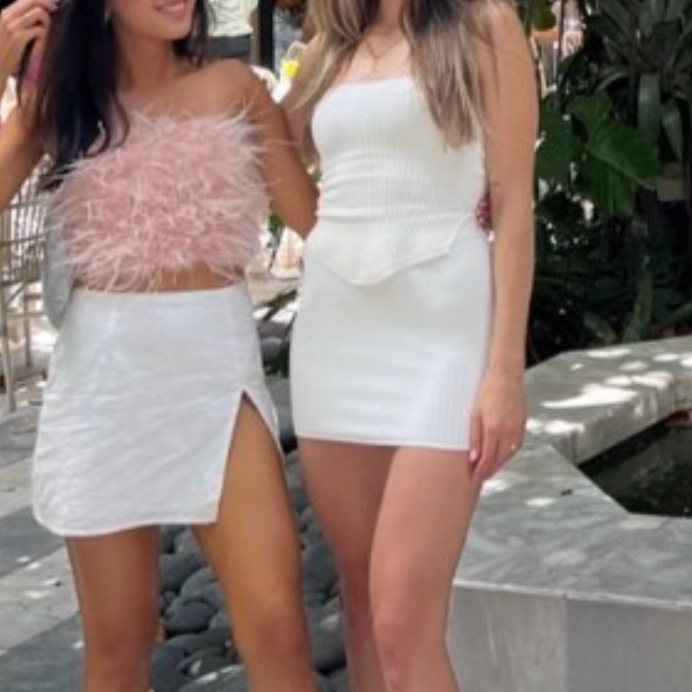 White Fox set